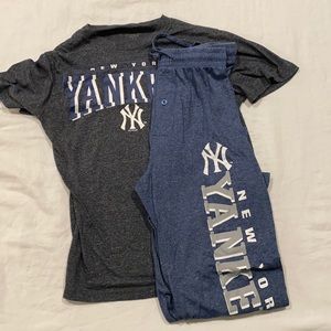 NY Yankees sleepwear!